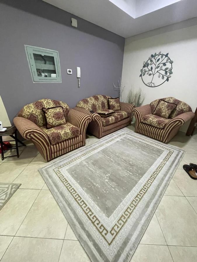 Cozy 2Bhk Near To Dmcc Metro Station -505 Daire Dubai Dış mekan fotoğraf